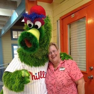 Meet your Posher, Lenore